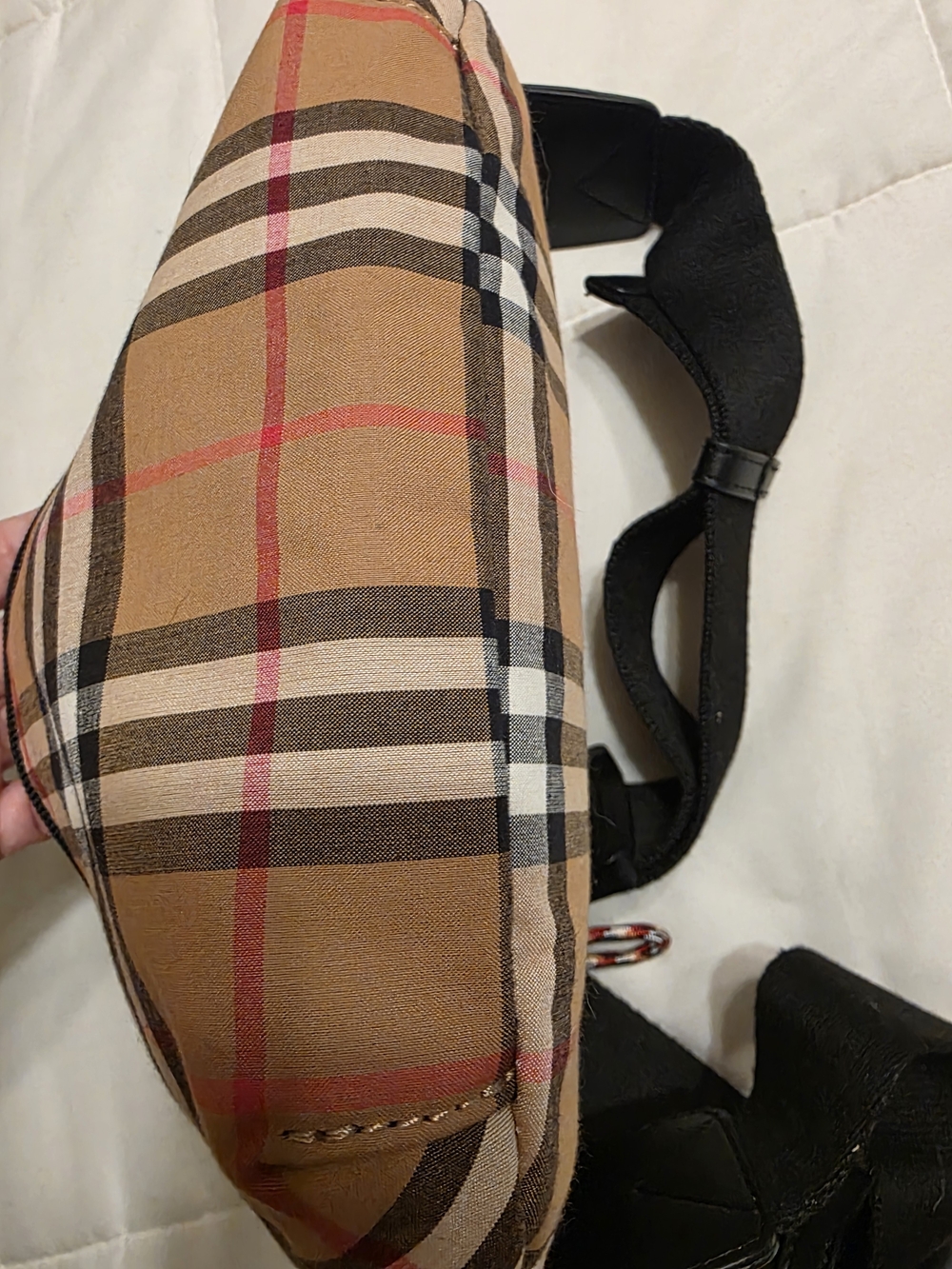VIP Only Bought From Italy Never Been Used.Burberry Beige Nova Check Belt Bag - Picture 9 of 13